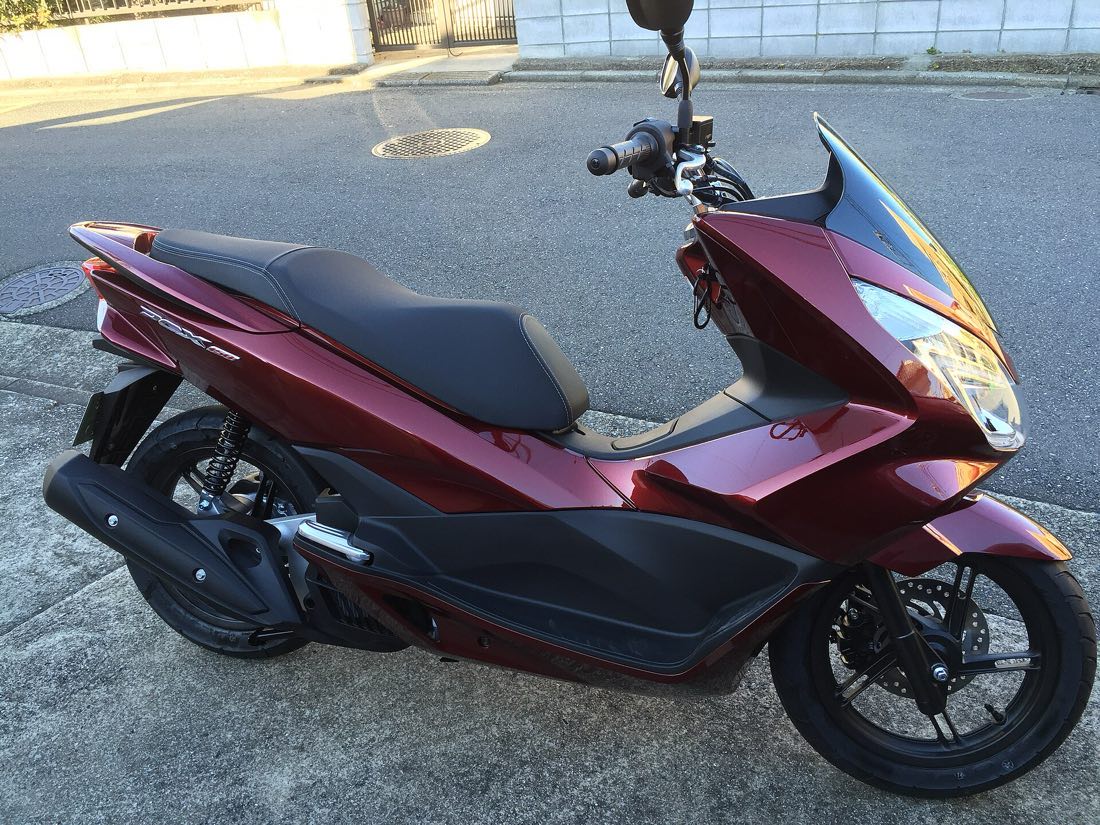 Honda PCX 125 ABS, Profil gauche