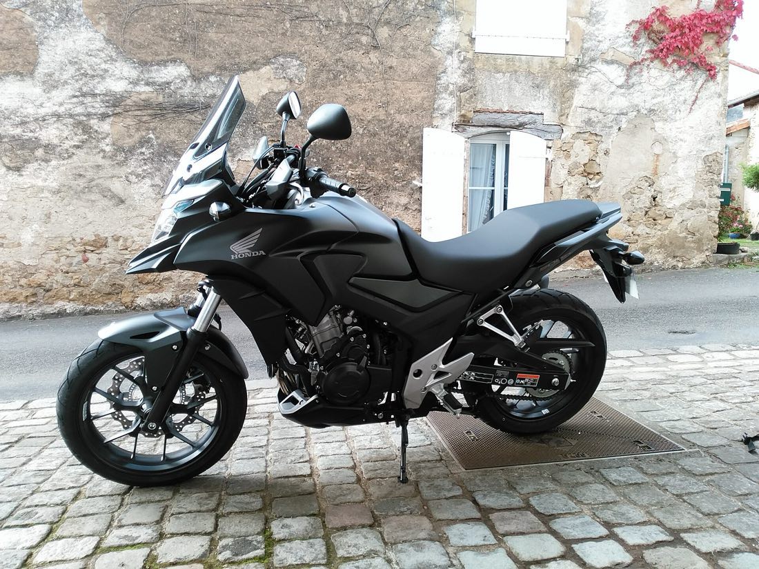 Honda CB500F ABS, Tableau de bord