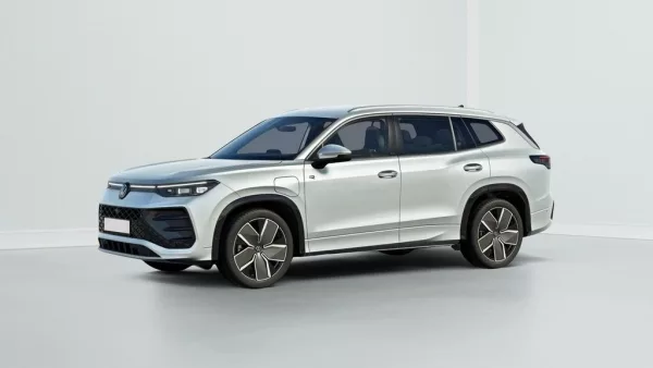Volkswagen Tayron 1.5 eHybrid 272ch DSG6 5pl R-Line neuf